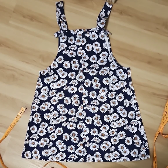 A. Byer Navy and White Floral Dress - Picture 4 of 5